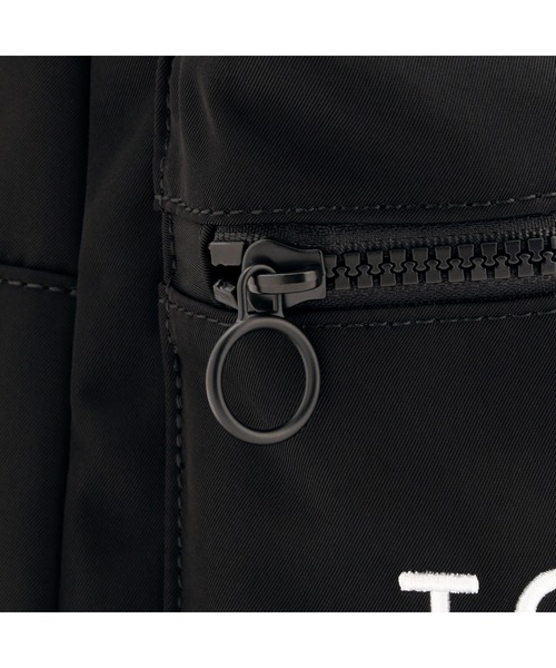 【未使用品・バックパック・値下げ中】  トミーヒルフィガー エンボス ロゴ バックパック セール】ロゴバックパック（バックパック/リュック）｜TOMMY HILFIGER
