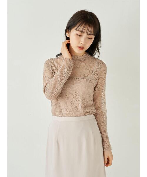 earth music&ecology(アースミュージックアンドエコロジー)の「小花レースハイネックプルオーバー *(その他トップス・レディース・ホワイト/ブラック/ベージュ・S/M)」の13枚目の写真