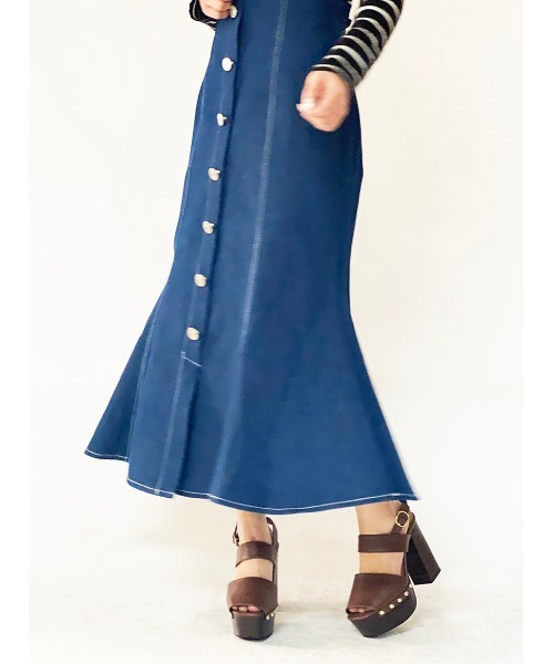 one way（ワンウェイ）の「【oneway】フロントボタンデニムマーメイドスカート（スカート・レディース・ホワイト/ダークブルー・FREE）」の2枚目の写真