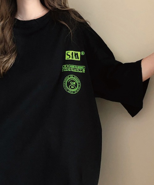 meJane（ミージェーン）の「バックロゴプリントルーズTシャツ【ZOZOTOWN限定】（Tシャツ/カットソー・レディース・ブラック/霜降りグレー・FREE）」の17枚目の写真