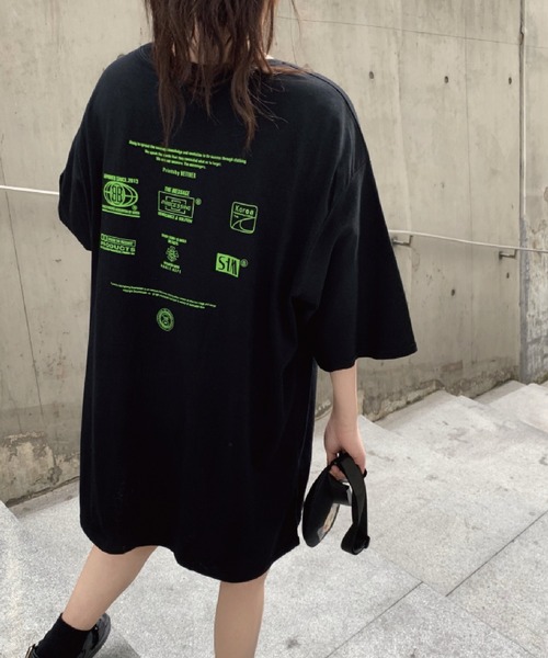 meJane（ミージェーン）の「バックロゴプリントルーズTシャツ【ZOZOTOWN限定】（Tシャツ/カットソー・レディース・ブラック/霜降りグレー・FREE）」の13枚目の写真