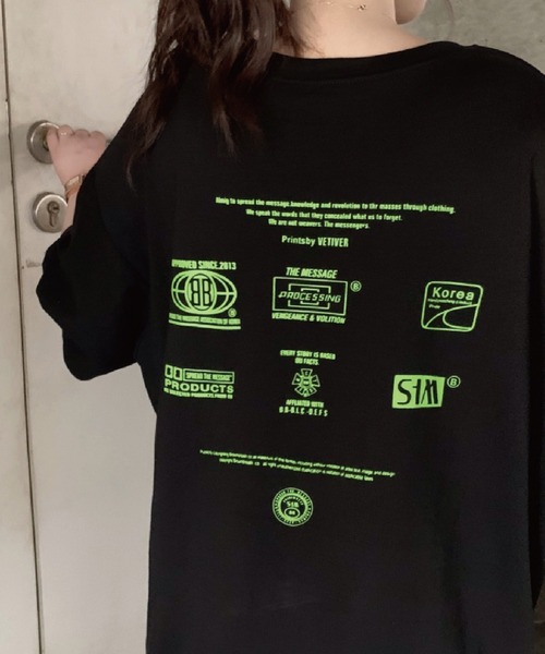 meJane（ミージェーン）の「バックロゴプリントルーズTシャツ【ZOZOTOWN限定】（Tシャツ/カットソー・レディース・ブラック/霜降りグレー・FREE）」の5枚目の写真