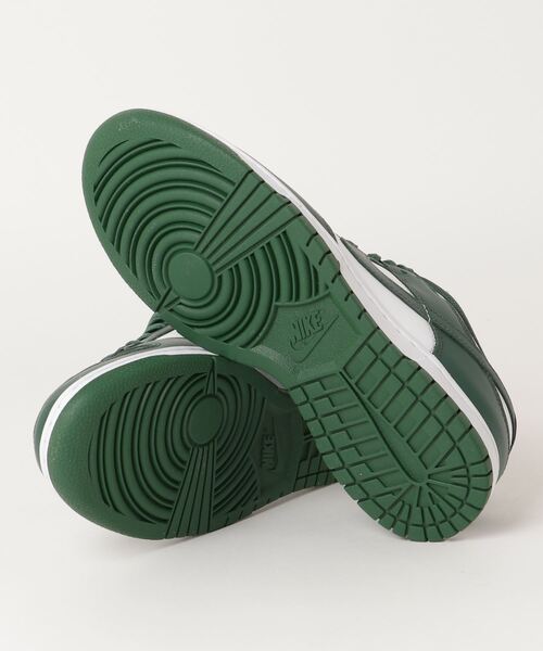 NIKE(ナイキ)の「NIKE DUNK LOW RETRO(スニーカー・メンズ・グリーン・26.5cm/27.5cm/28.5cm/26.0cm/27.0cm/28.0cm)」の3枚目の写真