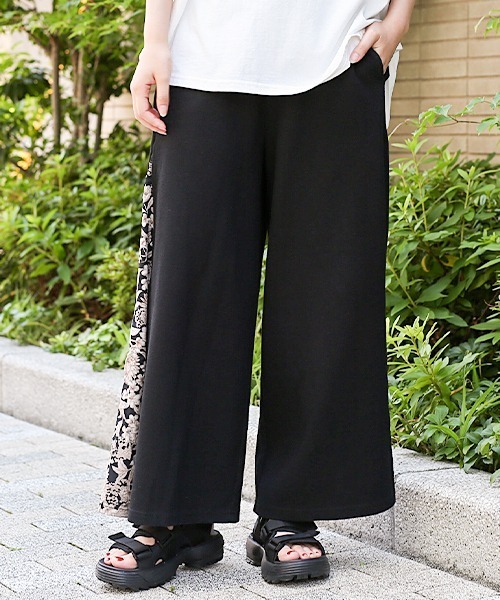 チチカカ（チチカカ）の「リブｘマチ柄ワイドパンツ（その他パンツ・レディース・ブラック/ベージュ/カーキ・FREE）」の2枚目の写真