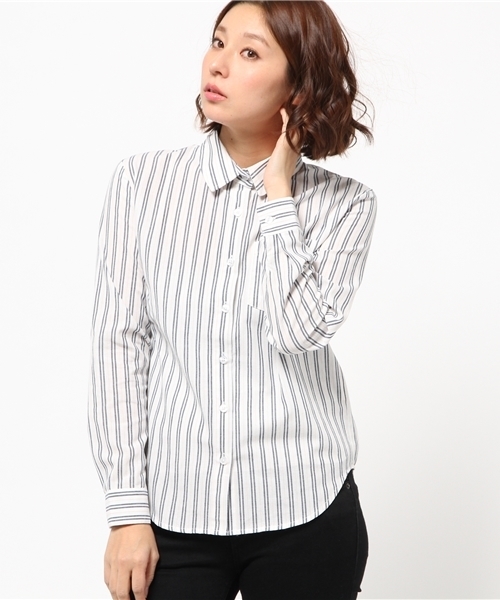 WEGO（ウィゴー）の「WEGO/ベーシックシャツ（シャツ/ブラウス・レディース・ホワイト/ブラック/サックスブルー/ブルー系その他/レッド系その他/トリコロール・FREE）」の12枚目の写真