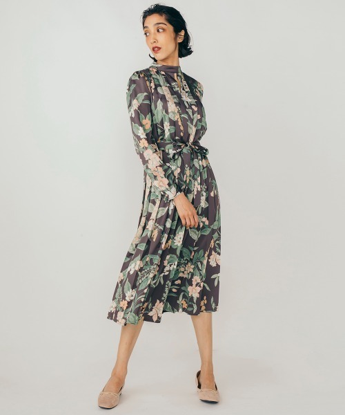 ワンピース Original 花柄プリントワンピース ワンピース Sov ソブ のファッション ワンピース Original 花柄プリントワンピース ワンピース Sov ソブ のファッション