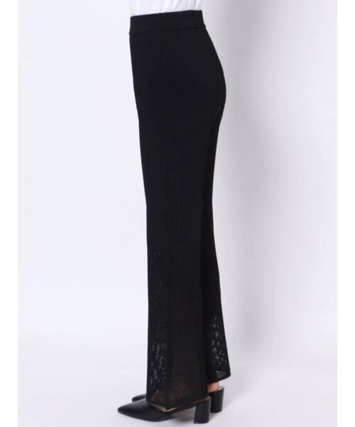 MURUA（ムルーア）の「クロシェセミフレアニットパンツ（スウェットパンツ・レディース・ホワイト/ブラック/ブルー・FREE）」の13枚目の写真