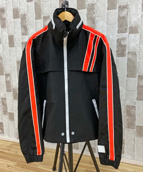 DIESEL（ディーゼル）の「バックロゴ スリーブライン トラック