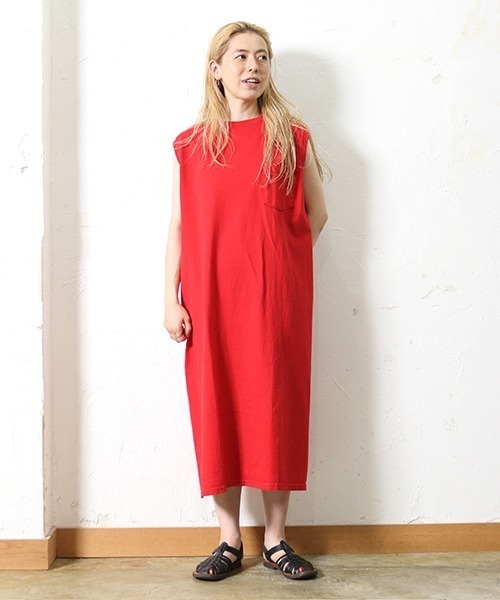Goodwear(Since1983)（グッドウェア）の「SLEEVELESS POCKET ONEPIECE LONG / スリーブレスポケットワンピースロング SALE（ワンピース・レディース・ダークオリーブ/杢グレー/ブラウン系その他/レッド/チェリーピンク/ベージュ・MEDIUM）」の6枚目の写真