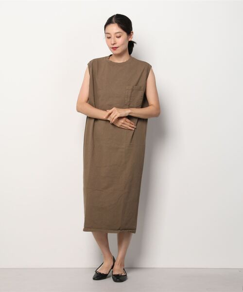 Goodwear(Since1983)（グッドウェア）の「SLEEVELESS POCKET ONEPIECE LONG / スリーブレスポケットワンピースロング SALE（ワンピース・レディース・ダークオリーブ/杢グレー/ブラウン系その他/レッド/チェリーピンク/ベージュ・MEDIUM）」の8枚目の写真