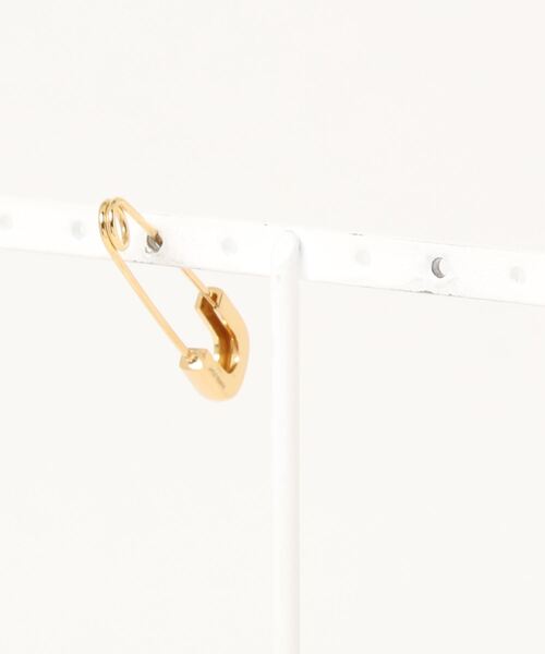 AMBUSH(アンブッシュ)の「AMBUSH SAFETY PIN PIERCE 12111156(ピアス(両耳用)・レディース・ゴールド/シルバー・ONE SIZE)」の7枚目の写真