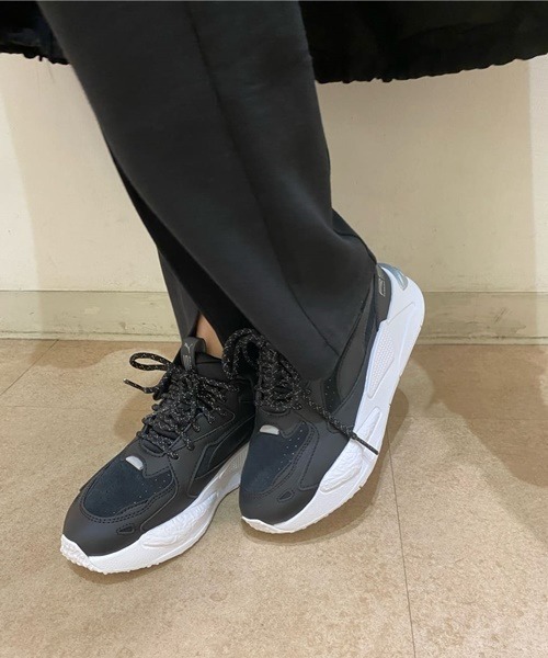 PUMA(プーマ)の「【PUMA for emmi】RS-Z リフレクティブ ウィメンズ(スニーカー・レディース・ブラック・22.5cm/23cm/23.5cm/24cm/24.5cm/25cm)」の7枚目の写真