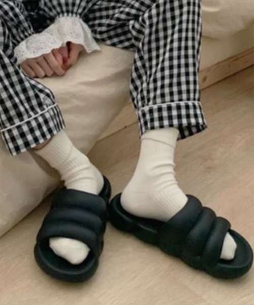 SETUP7（セットアップセブン）の「【SETUP7】やわらか厚底ルームスリッパ KNF142（サンダル・レディース・イエロー/ピンク/ブラック/サックスブルー/ホワイト/アイボリー/カーキ/ライトグリーン/ブルーグレー・37/36/38/40/42/44）」の15枚目の写真