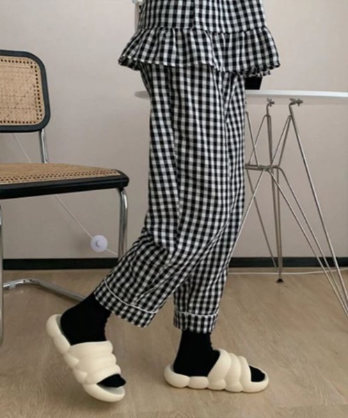 SETUP7（セットアップセブン）の「【SETUP7】やわらか厚底ルームスリッパ KNF142（サンダル・レディース・イエロー/ピンク/ブラック/サックスブルー/ホワイト/アイボリー/カーキ/ライトグリーン/ブルーグレー・37/36/38/40/42/44）」の16枚目の写真