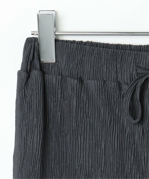 VENCEEXCHANGE（ヴァンスエクスチェンジ）の「プリーツパンツ（その他パンツ・レディース・チャコールグレー/ライトグレー/オフホワイト・M）」の5枚目の写真