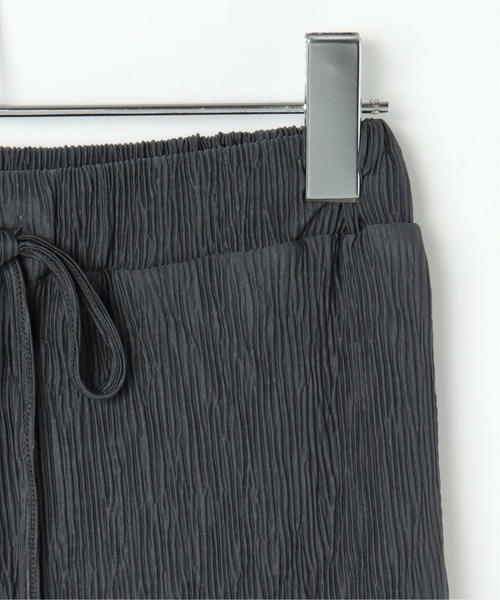 VENCEEXCHANGE（ヴァンスエクスチェンジ）の「プリーツパンツ（その他パンツ・レディース・チャコールグレー/ライトグレー/オフホワイト・M）」の7枚目の写真