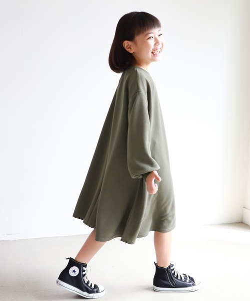 新色登場／／キッズ エンボス袖バルーンワンピース（Tシャツ