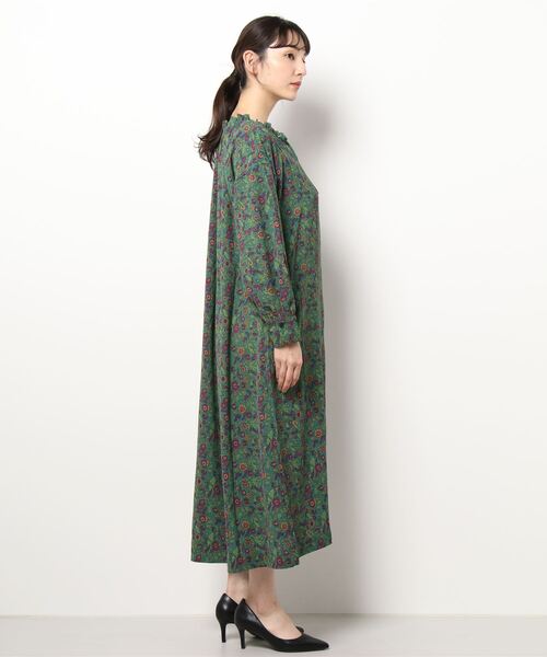 Lugnoncure（ルノンキュール）の「レトロ花柄フリルスキッパーワンピース（ワンピース・レディース・ネイビー/オレンジ/グリーン・ﾌﾘ-）」の6枚目の写真