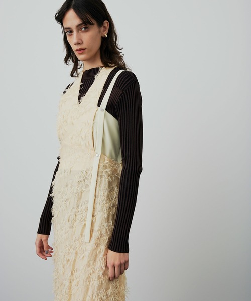 UNITED TOKYO（ユナイテッドトウキョウ）の「シューティングジャガードワンピース（ワンピース・レディース・ブラック/ベージュ・1/2）」の22枚目の写真