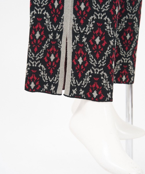 AS KNOW AS PINKY(アズノゥアズピンキー)の「並んでダマスクニットパンツ セットアップ可能(その他パンツ・レディース・ブラック/ベージュ/ダークグリーン・FREE)」の12枚目の写真