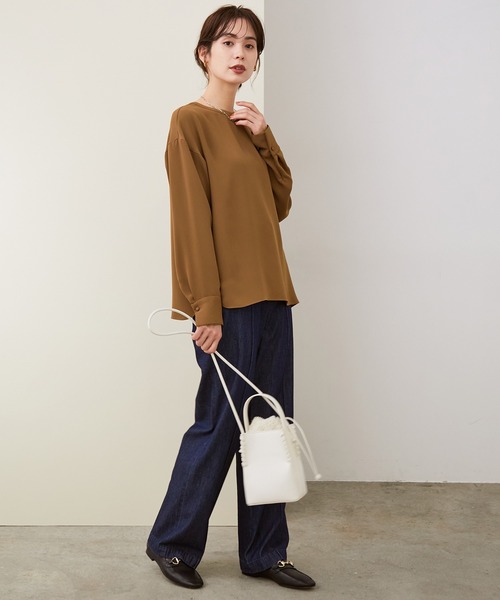 ROPE'（ロペ）の「【セットアップ対応】ダブルクロスTブラウス（シャツ/ブラウス・レディース・ホワイト/スミクロ/ブラウン系その他2・38）」の8枚目の写真