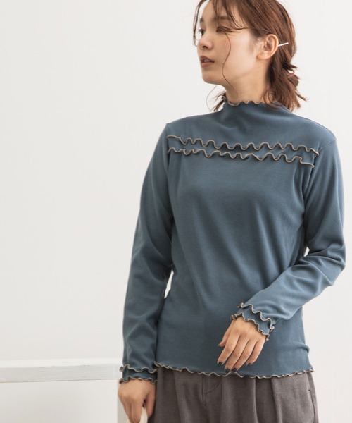 POU DOU DOU（プードゥドゥ）の「起毛テレコ2way配色メロートップス（Tシャツ/カットソー・レディース・イエロー/ブルー/アイボリー/モカ・3）」の4枚目の写真