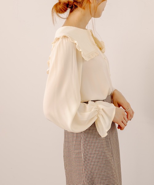 OLIVE des OLIVE（オリーブデオリーブ）の「スクエアセーラーカラーブラウス（シャツ/ブラウス・レディース・アイボリー/オフホワイト/ブラック/ホワイト・FREE）」の22枚目の写真