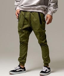 SILVER BULLET（シルバーバレット）の「『CavariA/キャバリア』止水ジップジョガーパンツ（カーゴパンツ）」