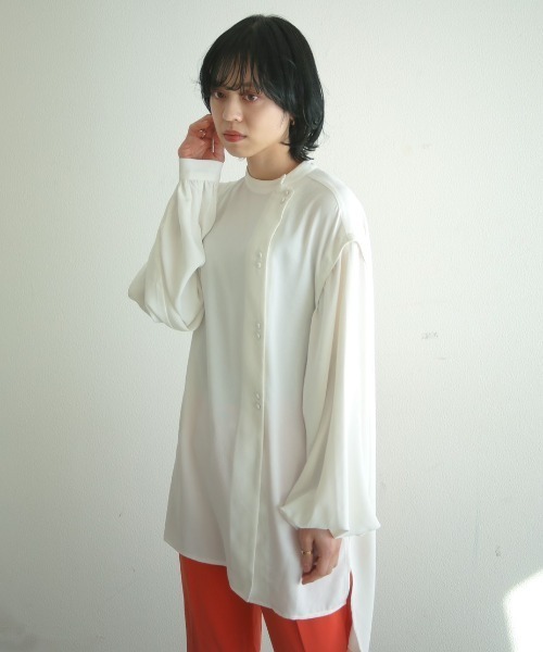 spoon store(スプーンストア)の「レイヤードダブルボタンシャツ(シャツ/ブラウス・レディース・オフホワイト/グリーン・フリー)」の4枚目の写真