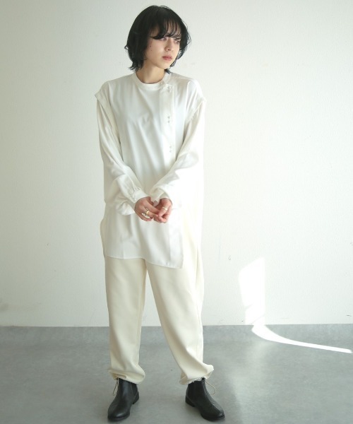 spoon store(スプーンストア)の「レイヤードダブルボタンシャツ(シャツ/ブラウス・レディース・オフホワイト/グリーン・フリー)」の12枚目の写真