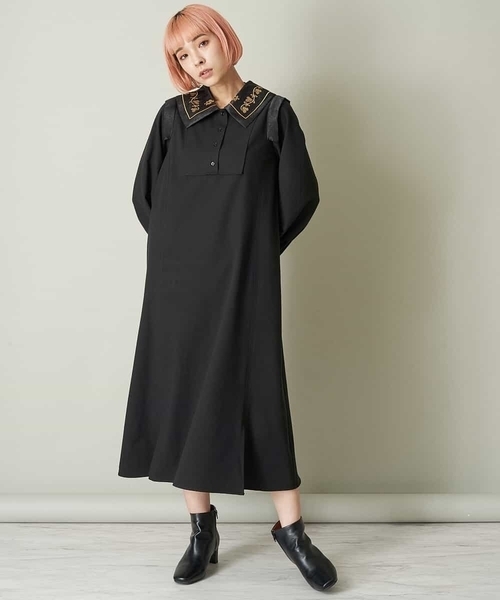 A de a.v.v（アードアー・ヴェ・ヴェ）の「襟刺繍入りワンピース（ワンピース・レディース・ブラック/カーキ・38/36）」の6枚目の写真