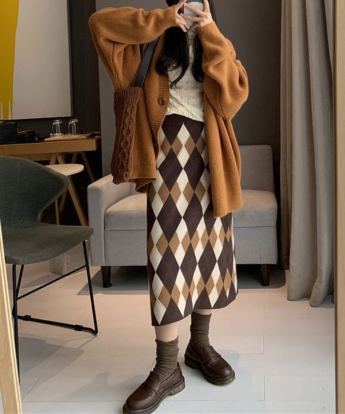MAISON DE THERESE(メゾン ド テレーズ)の「レトロニットスカート(スカート・レディース・ブラウン/ブラック・MEDIUM)」の1枚目の写真