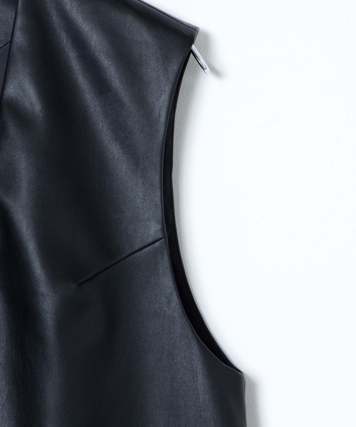 WEGO(ウィゴー)の「WEGO/フェイクレザーベスト(ベスト・レディース・ブラック・FREE)」の12枚目の写真