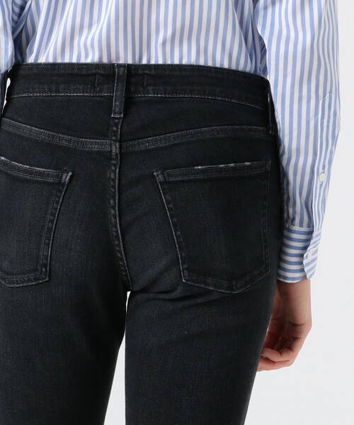 TOMORROWLAND （トゥモローランド）の「RED CARD TOKYO 30th Anniversary デニムパンツ（デニムパンツ・レディース・チャコールグレー・25/23/21/24/22）」の9枚目の写真