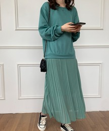 プリーツスカートドッキングスウェットロングワンピース