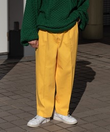 kutir（クティール）の「センタープレスストレートチノパンツ（チノパンツ）」