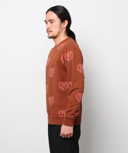 SCOTCH&SODA(スコッチアンドソーダ)の「"Elvis" オーガニック スウェット【164601】(スウェット・メンズ・ブラウン系その他・SMALL/MEDIUM/LARGE)」の2枚目の写真