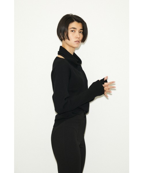 THROW by SLY（スローバイスライ）の「THROW NECK 2WAY HG TOPS