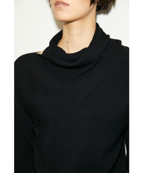 THROW by SLY（スローバイスライ）の「THROW NECK 2WAY HG TOPS