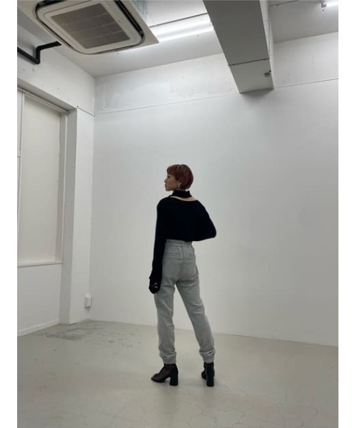 THROW by SLY(スローバイスライ)の「THROW NECK 2WAY HG TOPS ハイゲージ トップス(ニット/セーター・レディース・ブラック/クリアレッド・FREE)」の22枚目の写真