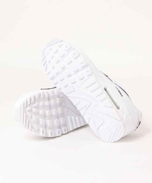 NIKE(ナイキ)の「【NIKE】ナイキ エア マックス 90 ウィメンズシューズ(スニーカー・レディース・ホワイト/ホワイト系その他/ブラック/ピンク・22.5cm/23.5cm/24.5cm/25.5cm/23/24/25)」の15枚目の写真