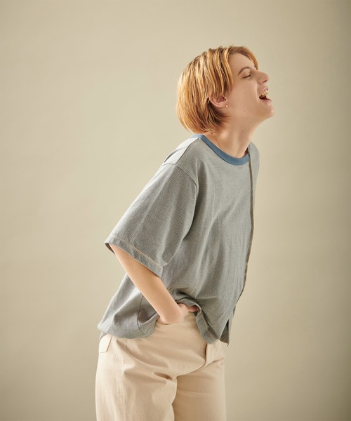 kha:ki（カーキ）の「「KHA:KI / カーキ」ボーダースウィッチプルオーバー"BORDER SWITCH P/O"（Tシャツ/カットソー・レディース・ブラック/カーキ/ブルー・1）」の4枚目の写真