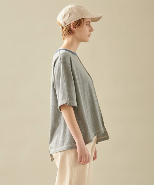 kha:ki（カーキ）の「「KHA:KI / カーキ」ボーダースウィッチプルオーバー"BORDER SWITCH P/O"（Tシャツ/カットソー・レディース・ブラック/カーキ/ブルー・1）」の7枚目の写真