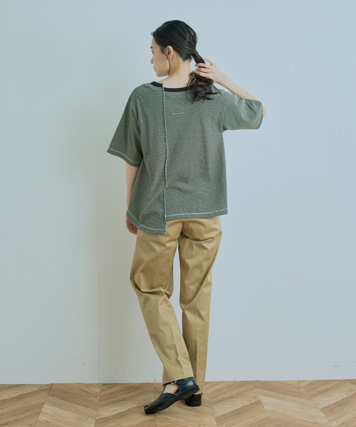 kha:ki（カーキ）の「「KHA:KI / カーキ」ボーダースウィッチプルオーバー"BORDER SWITCH P/O"（Tシャツ/カットソー・レディース・ブラック/カーキ/ブルー・1）」の10枚目の写真