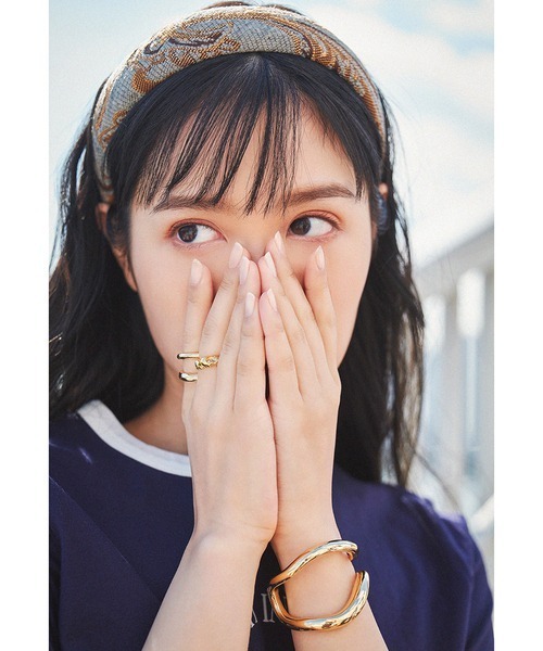 LILY BROWN（リリーブラウン）の「メタルバングル（バングル/リストバンド・レディース・シルバー/ゴールド・FREE）」の11枚目の写真