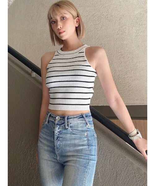 GYDA（ジェイダ）の「アメリカンスリーブタイトニットトップス（タンクトップ・レディース・ブラック/オフホワイト・FREE）」の7枚目の写真