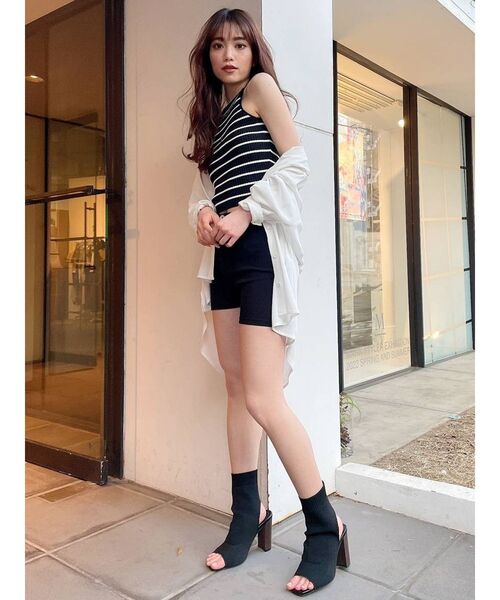 GYDA（ジェイダ）の「アメリカンスリーブタイトニットトップス（タンクトップ・レディース・ブラック/オフホワイト・FREE）」の13枚目の写真