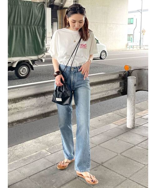 Ungrid（アングリッド）の「PIZZAロゴルーズTee（Tシャツ/カットソー・レディース・ベージュ/オフホワイト/オレンジ/ブルー・FREE）」の12枚目の写真