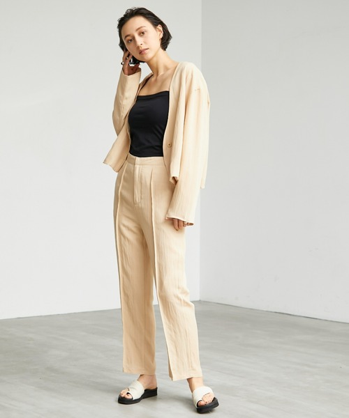 ECRIRE（エクリール）の「【yun_wearコラボ】リネンライク　ノーカラージャケット＋センターラインピンタック　セットアップ（セットアップ・レディース・ブラック/ベージュ/グレー/グリーン・S/M/L）」の18枚目の写真