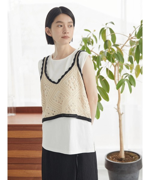 AMERICAN HOLIC（アメリカンホリック）の「SET　カットプルオーバー＋キャミベスト（アンサンブル・レディース・ブラック/ライトベージュ・M/L）」の7枚目の写真